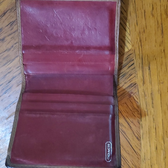 Coach 70/80s Wallet - Picture 2 of 5